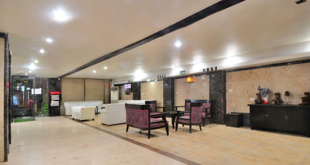 Hotel Bonlon Inn Új-Delhi Kültér fotó