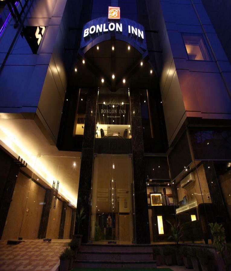 Hotel Bonlon Inn Új-Delhi Kültér fotó