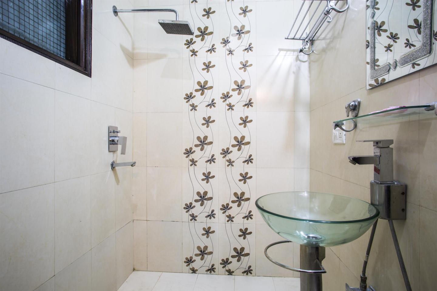 Hotel Bonlon Inn Új-Delhi Kültér fotó